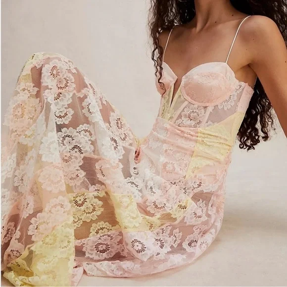 For Love And Lemons Pastel Floral Lace Chemise - Picture 1 of 8